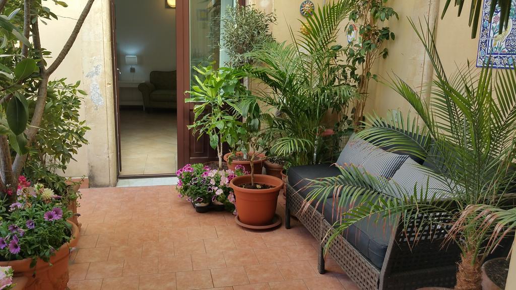 Centro Storico B&B Catania Eksteriør bilde